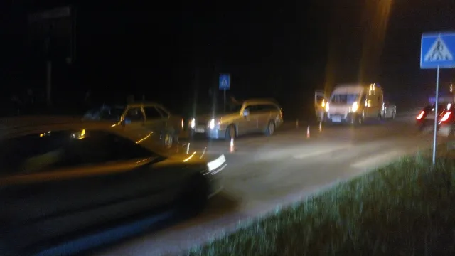 На Набережной автомобиль сбил пешехода - у пострадавшего нет претензий к водителю — фото 4