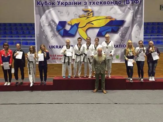 Франківські тхеквондистки стали третіми на Чемпіонаті України з тхеквондо ВТФ — фото 3