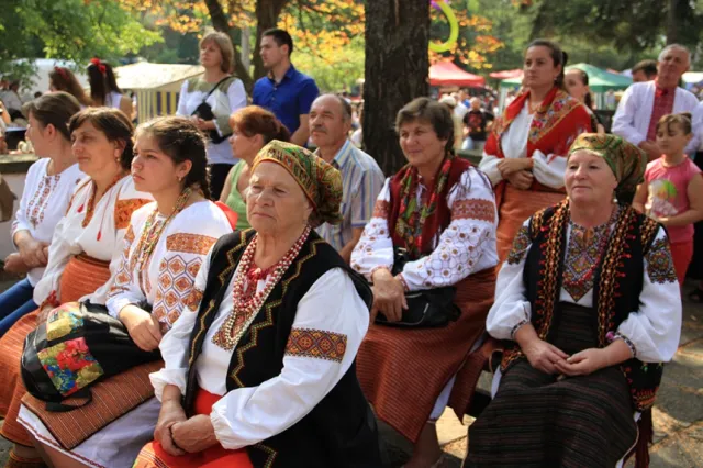 На Прикарпатті відбувся фестиваль кераміки, ремесел і фольклору — фото 12