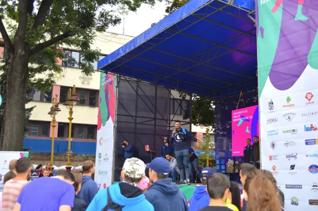 В Ивано-Франковске состоялось самое масштабное спортивное действо этого года - Frankivsk Half Maraton'16 — фото 4