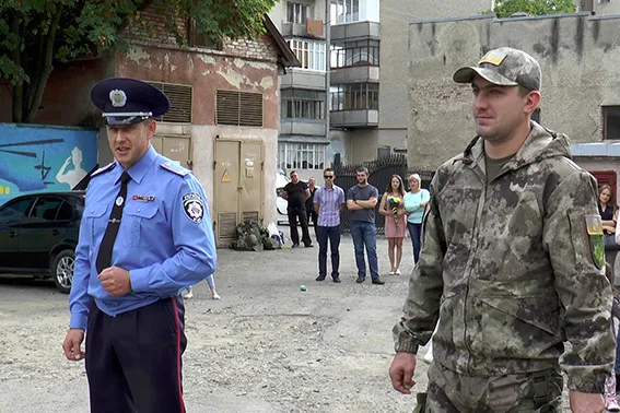 Загін прикарпатських поліцейських повернувся із зони АТО — фото 5