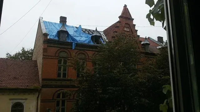 На Гординського через халатність будівельників промокає пам'ятка архітектури — фото 1