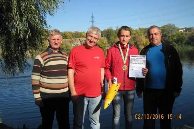 Юний прикарпатець переміг на всеукраїнських змаганнях з судномодельного спорту — фото 1