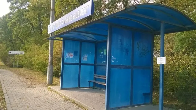 У місті почали розміщувати похвилинні графіки руху тролейбусів — фото 1
