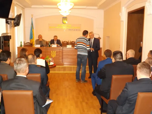 В Івано-Франківську у прокуратурі відбулись урочисті збори до Дня захисника України — фото 1