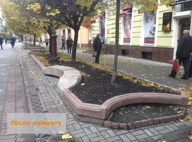 На стометровке восстановили клумбы и вскоре установят новые скамейки — фото 1