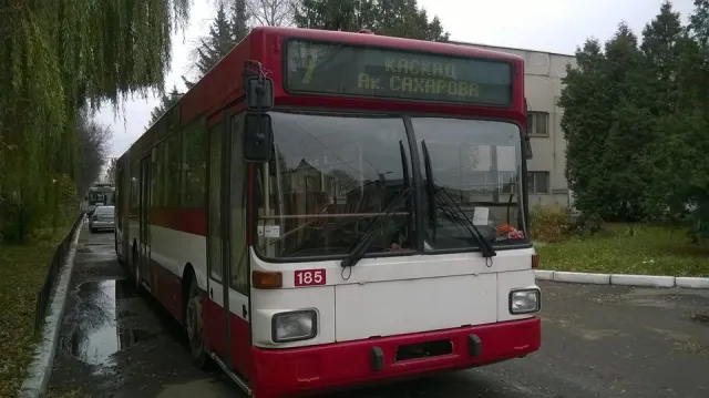 В Івано-Франківську українізували нові тролейбуси закуплені в Австрії — фото 2