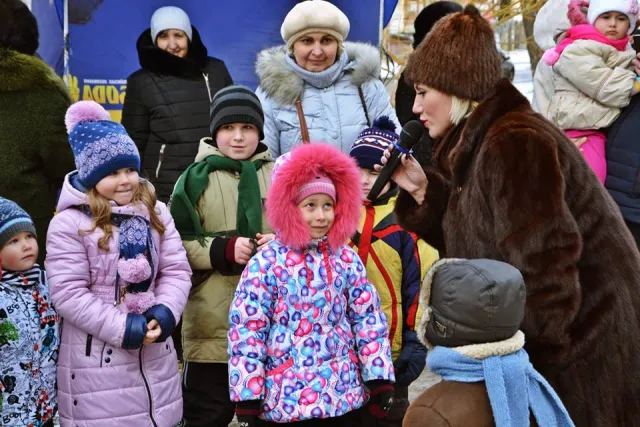В Ивано-Франковске открыли новый уютный сквер на улице Вовчинецька — фото 1