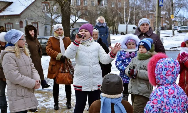 В Ивано-Франковске открыли новый уютный сквер на улице Вовчинецька — фото 2