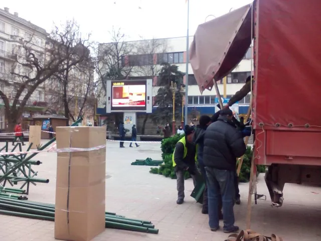 Завтра в Ивано-Франковске на главной красавицы города установят 3D-иллюминацию — фото 7