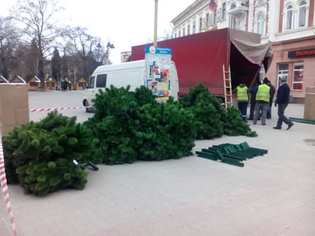 Завтра в Ивано-Франковске на главной красавицы города установят 3D-иллюминацию — фото 8
