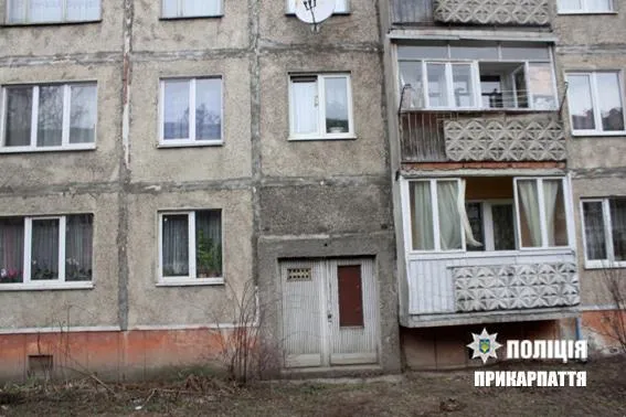 Труп на Хоткевича: безхатька вбили за знайдені 400 євро, а після - заховали в підвалі — фото 3