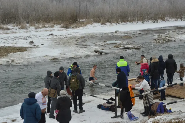 Как в Ивано-Франковске проходило освящение иорданской воды — фото 10