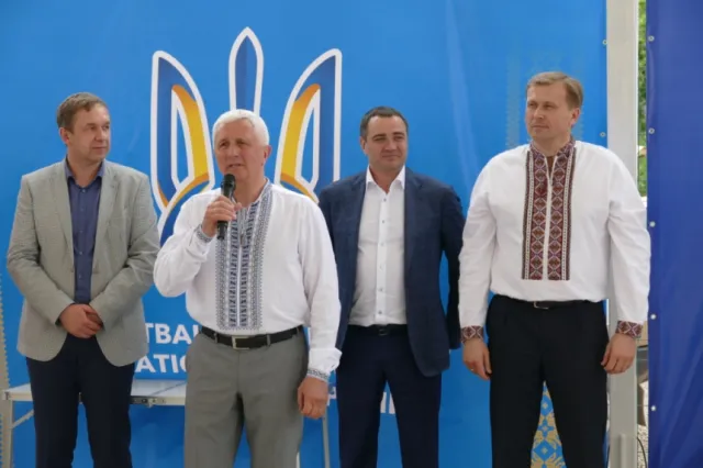 В микрорайоне Пасечная открыли современную многофункциональную спортивную арену — фото 3