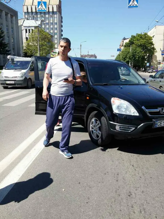 На улице Независимости автомобиль наехал на ребенка, мама просит откликнуться свидетелей аварии — фото 2