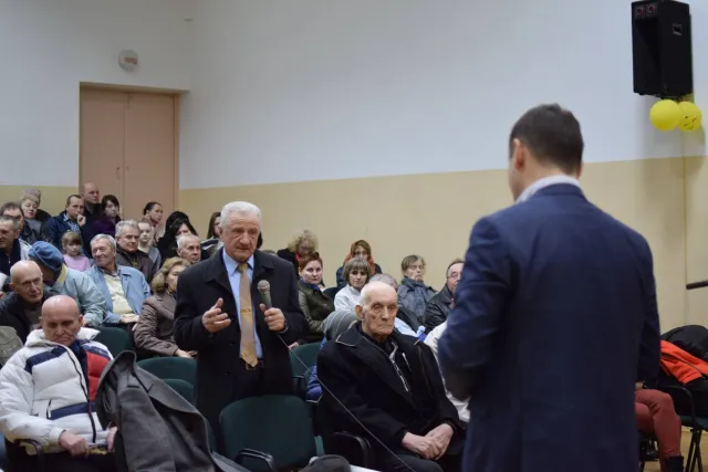 Мэр города и жители Пасечной обсудили все детали сооружения нового моста через Быстрица — фото 1